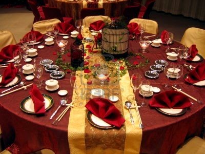 Chinese wedding dinner setting